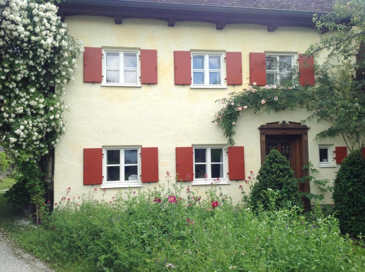 Haus Probst Am See Bed & Breakfast Шондорф-ам-Амерзее Екстериор снимка